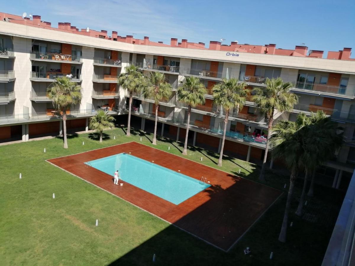 Apartamento Playa Esquirol Камбрильс Экстерьер фото