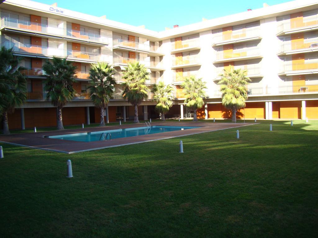 Apartamento Playa Esquirol Камбрильс Экстерьер фото